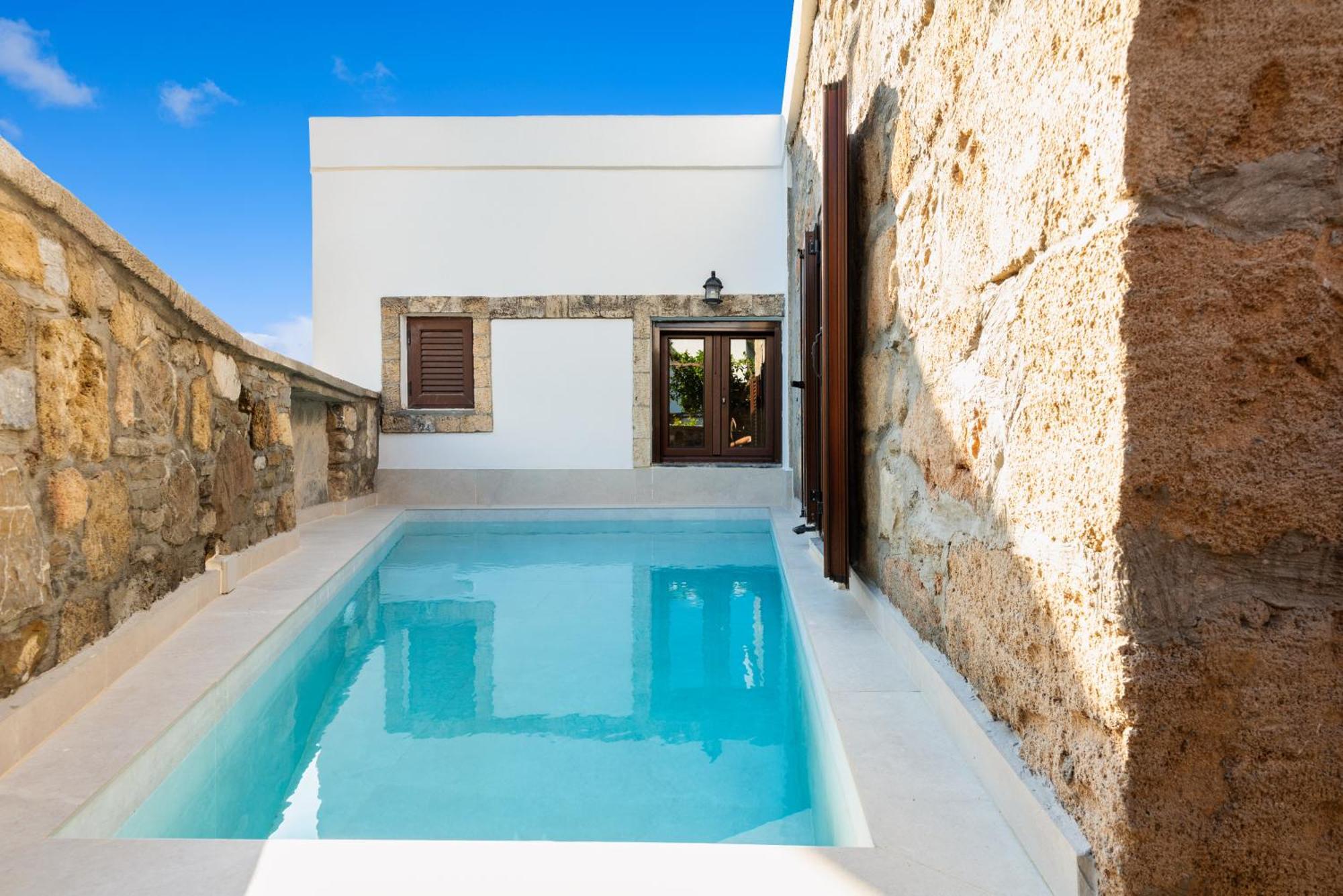 Villa Claudia In Lardos Bagian luar foto